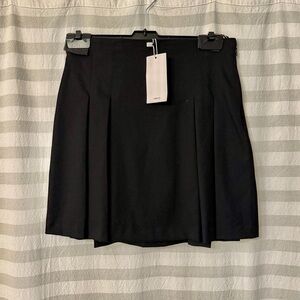 NWT Mango Black pleated mini Skirt, sz 0